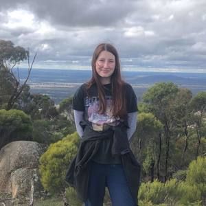 Meet your Posher, Katie